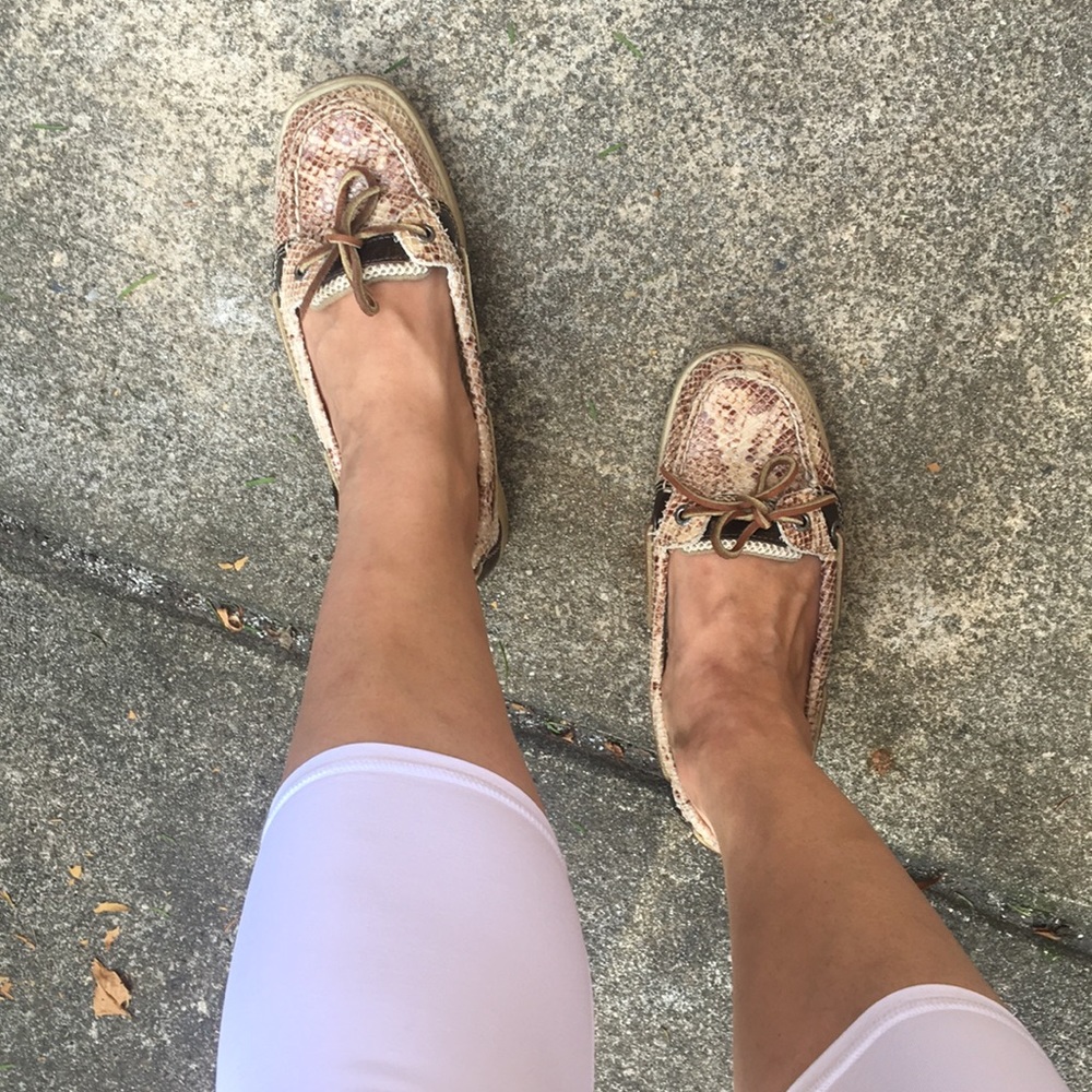 Sperry Top-Sider snakeskin boat shoes - sz 6.5